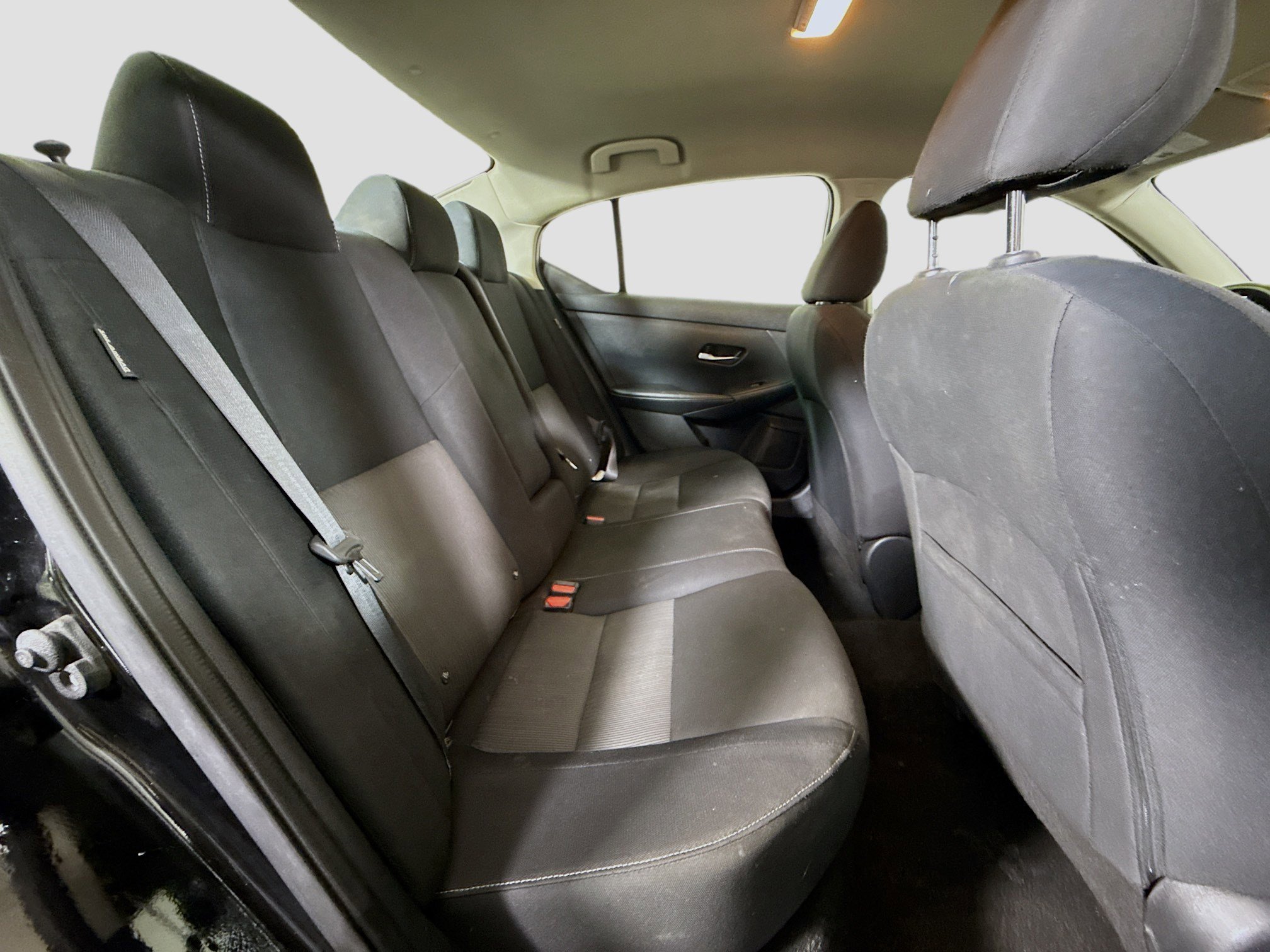 Used 2022 Nissan Sentra SV FWD image 27