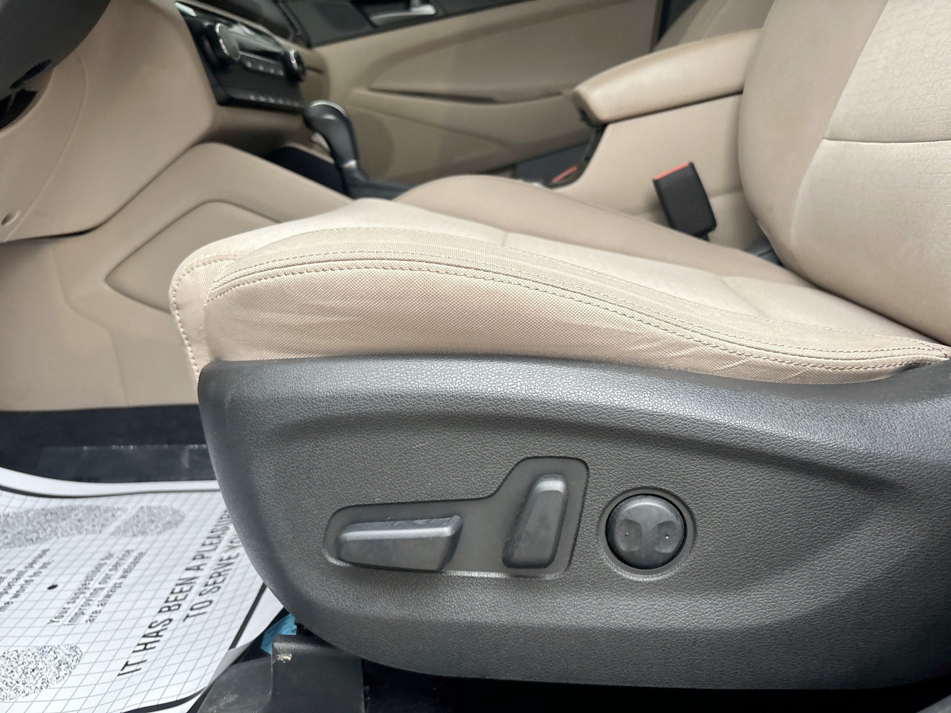 Used 2017 Hyundai Tucson Sport w/ Cargo Package AWD/4WD image 14