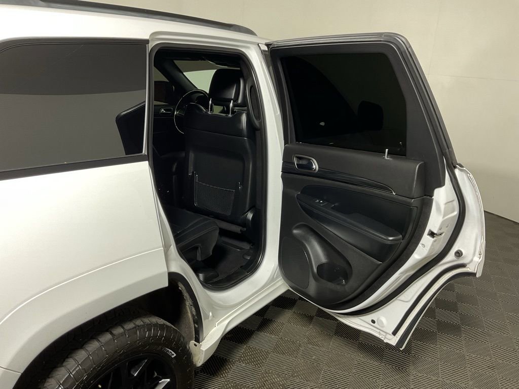 Used 2021 Jeep Grand Cherokee Limited X image 36