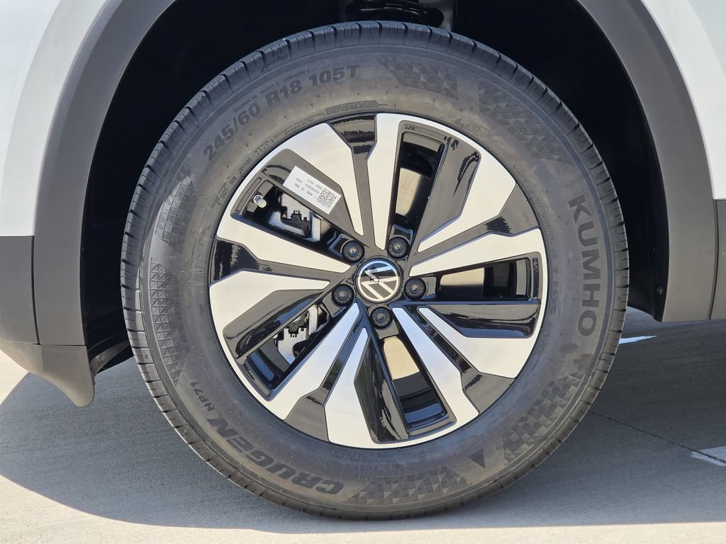 New 2026 Volkswagen Atlas Cross Sport SE FWD image 8