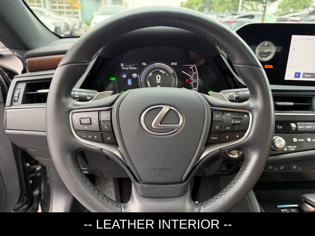 Certified 2023 Lexus ES 300h w/ Premium Package FWD image 10