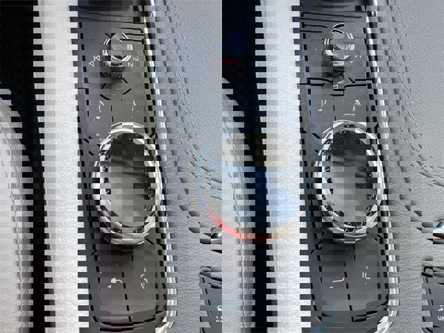 Used 2023 Cadillac XT6 Premium Luxury w/ Technology Package image 21