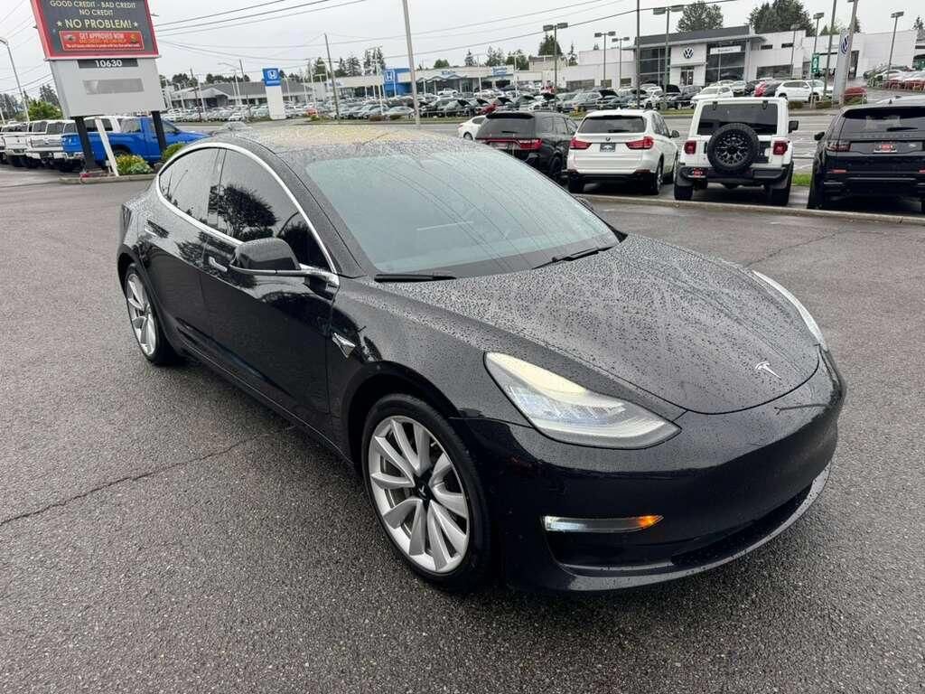 Used 2018 Tesla Model 3 Long Range AWD/4WD image 3