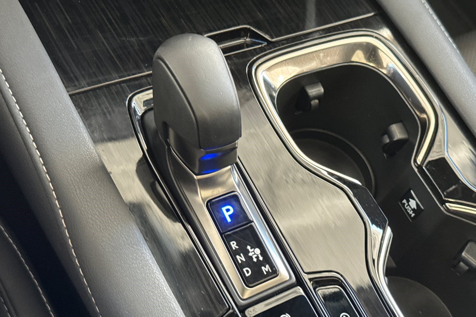 Certified 2025 Lexus RX 350 FWD w/ Technology Package image 27