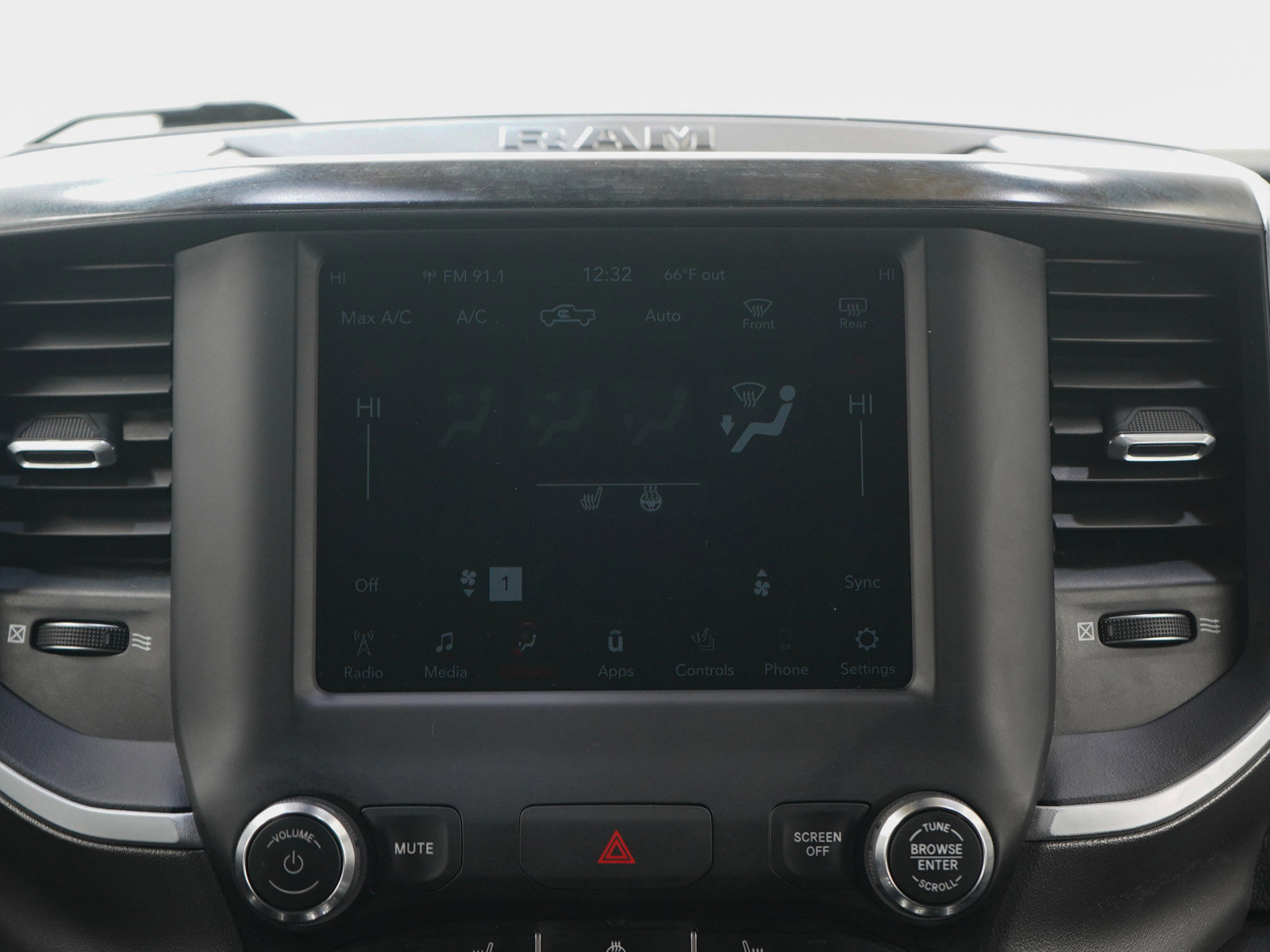 Used 2019 RAM 1500 Big Horn image 16