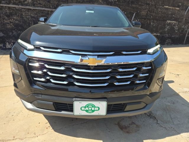 New 2025 Chevrolet Equinox LT image 2