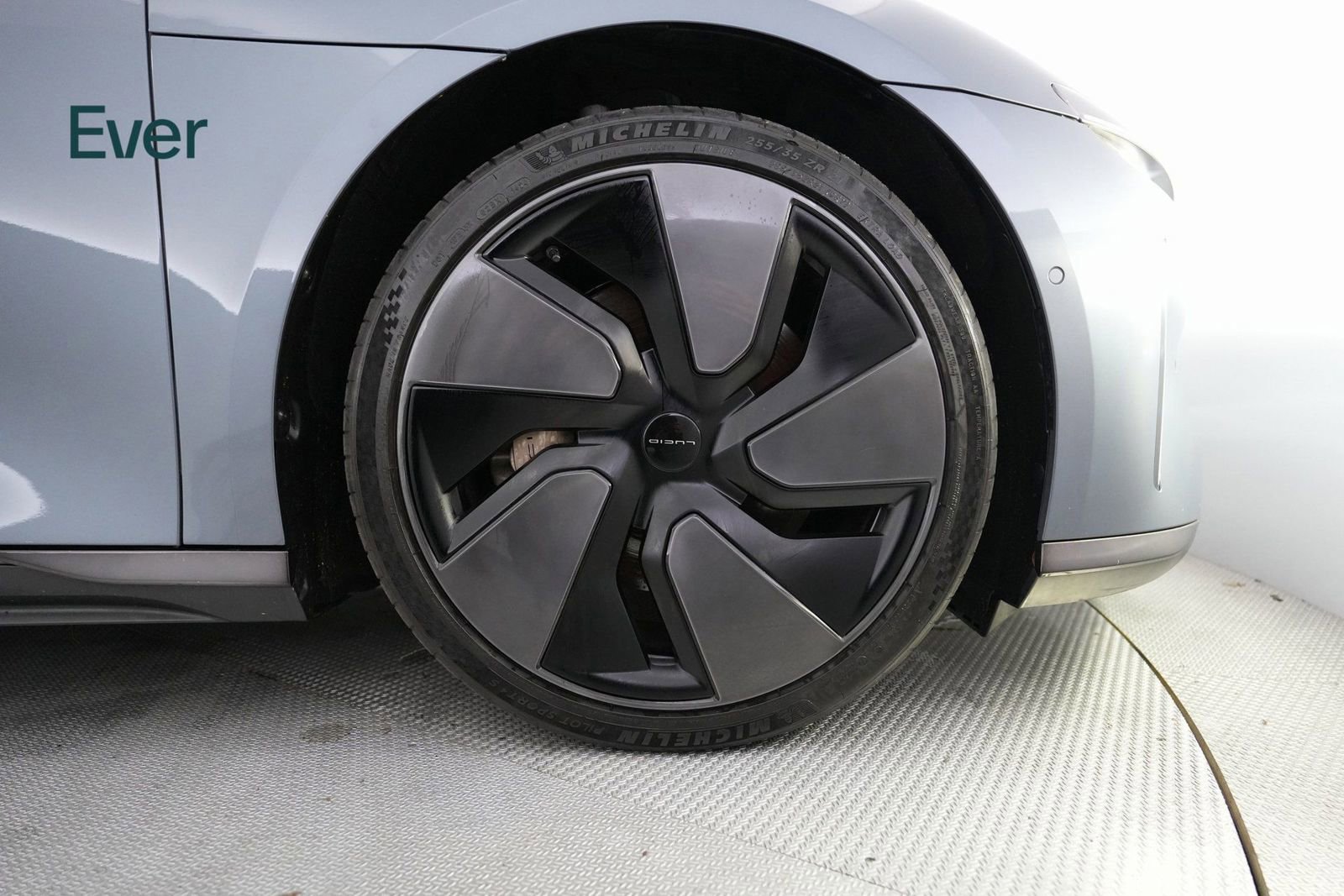 Used 2024 Lucid Air Touring image 18