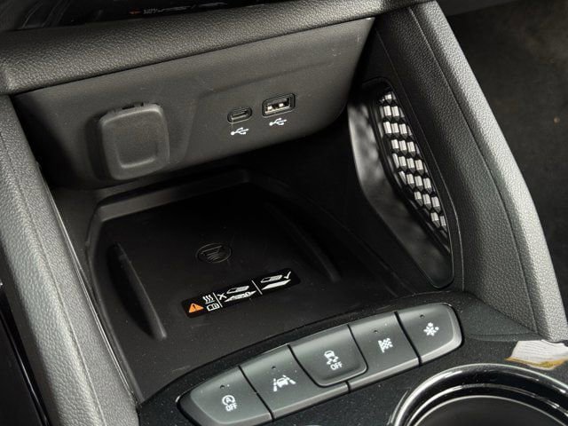 New 2026 Chevrolet TrailBlazer ACTIV w/ Convenience Package FWD image 16