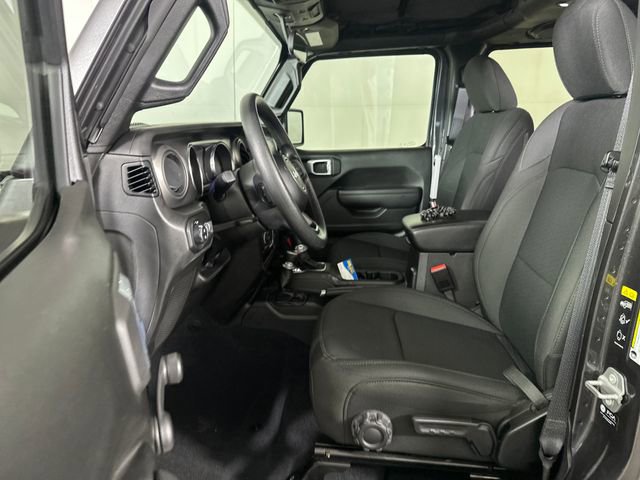 Used 2022 Jeep Gladiator Sport w/ Trailer Tow Package AWD/4WD image 11