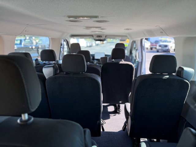 Used 2023 Ford Transit 350 XLT RWD image 20