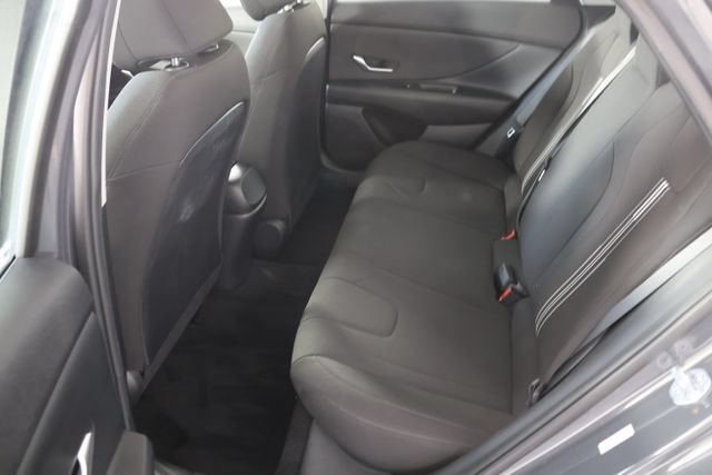 Certified 2023 Hyundai Elantra SEL FWD image 19