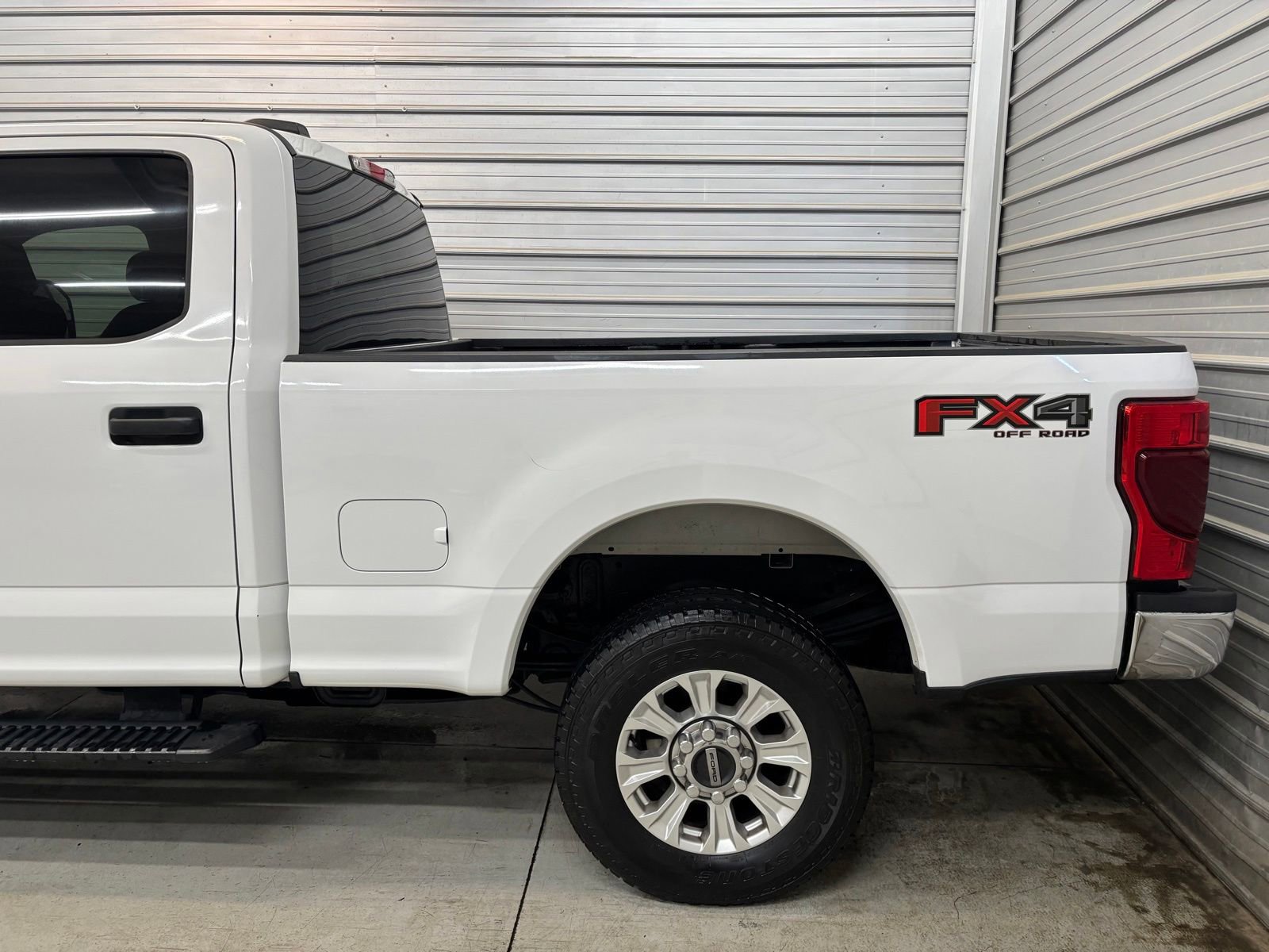 Used 2020 Ford F250 XLT w/ FX4 Off-Road Package AWD/4WD image 5