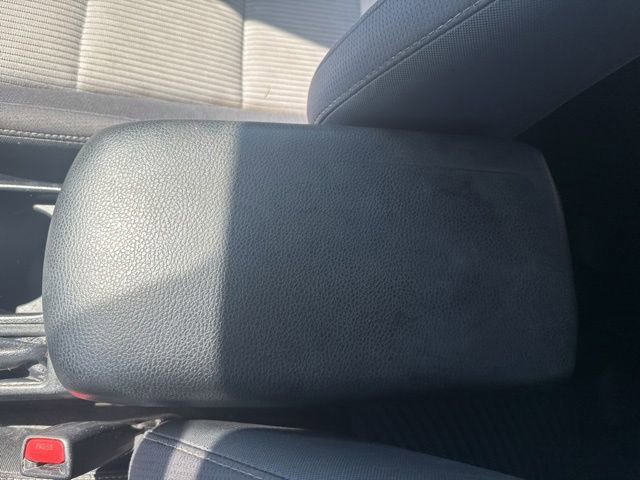 Used 2015 Toyota RAV4 XLE FWD image 22