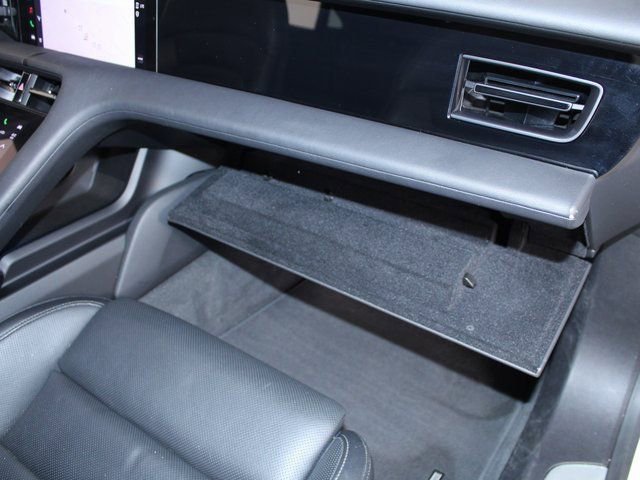 Certified 2020 Porsche Taycan 4S image 29