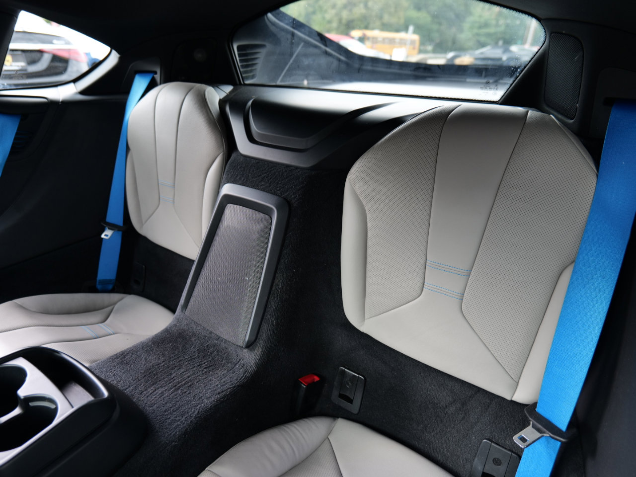 Used 2015 BMW i8 image 52