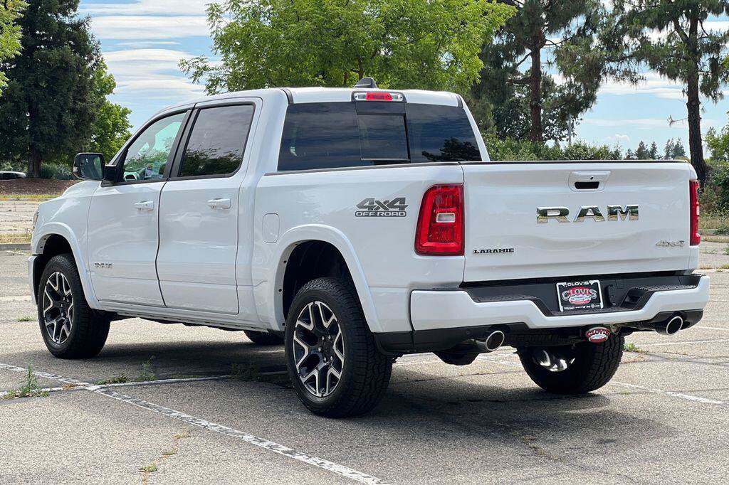 New 2026 RAM 1500 Laramie AWD/4WD image 6