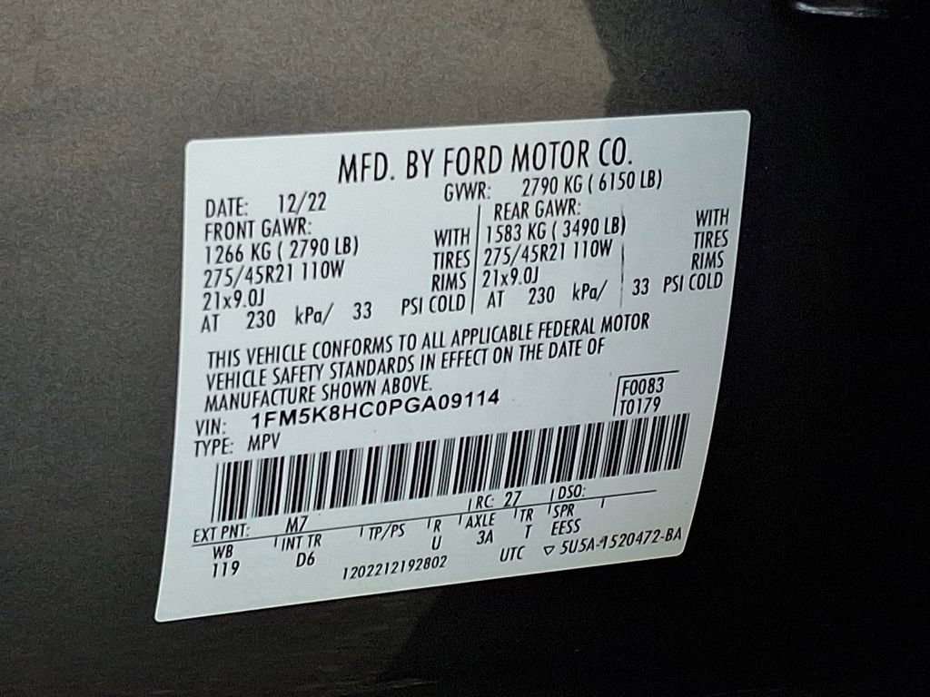 Used 2023 Ford Explorer Platinum w/ Technology Package image 32