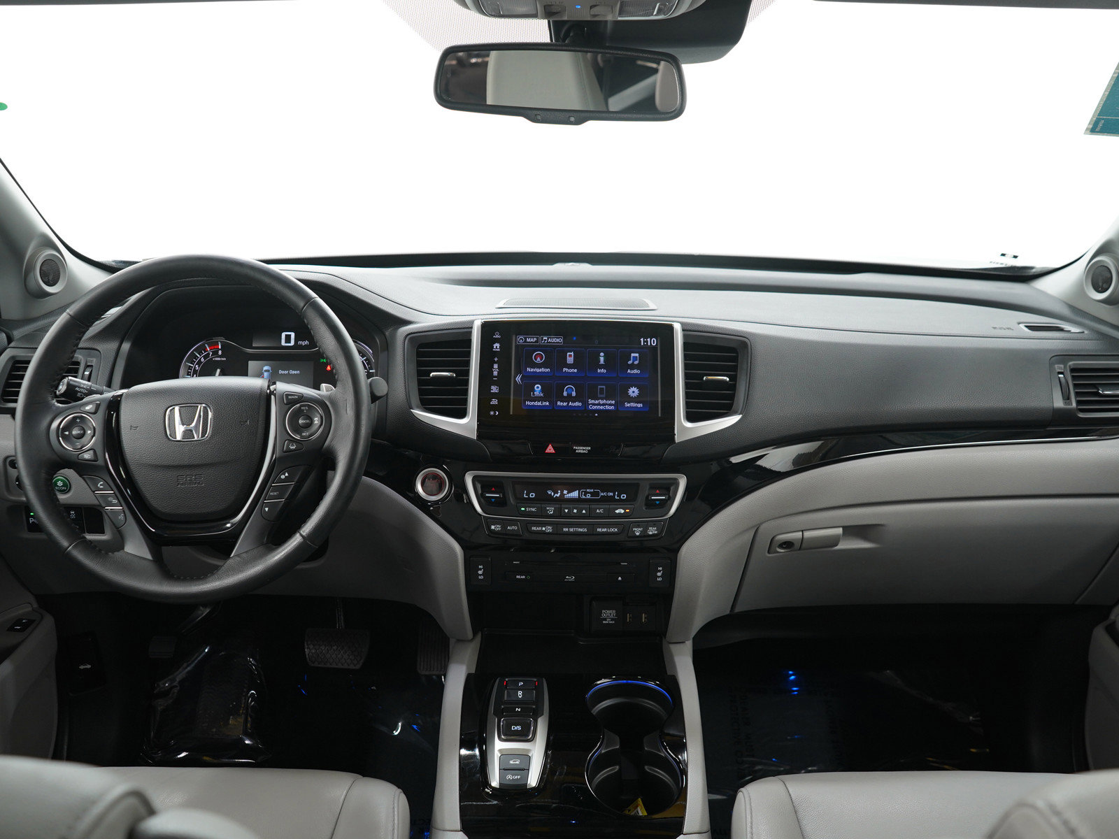 Used 2017 Honda Pilot Touring image 18