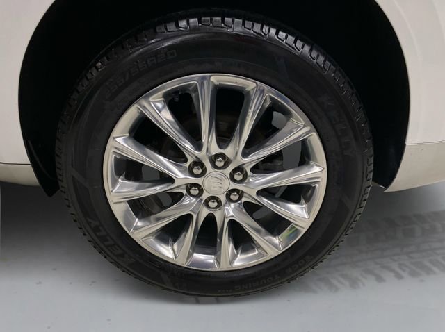 Used 2018 Buick Enclave Premium w/ Trailering Package AWD/4WD image 18