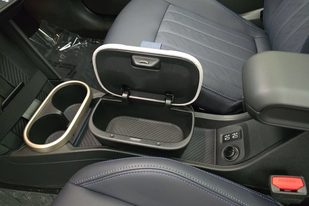 Certified 2025 MINI Cooper S FWD image 22