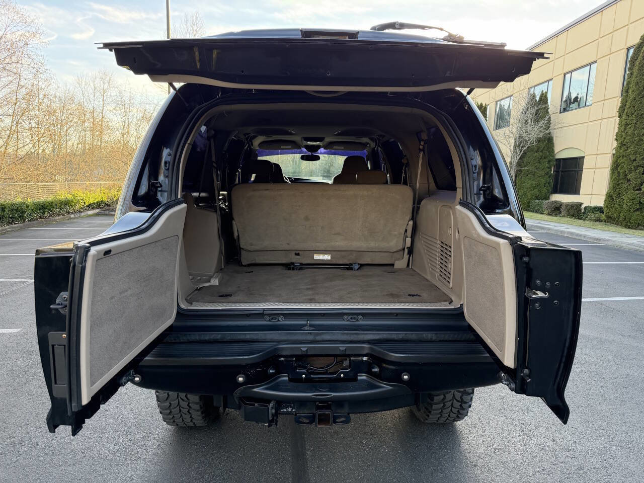 Used 2004 Ford Excursion Limited image 7