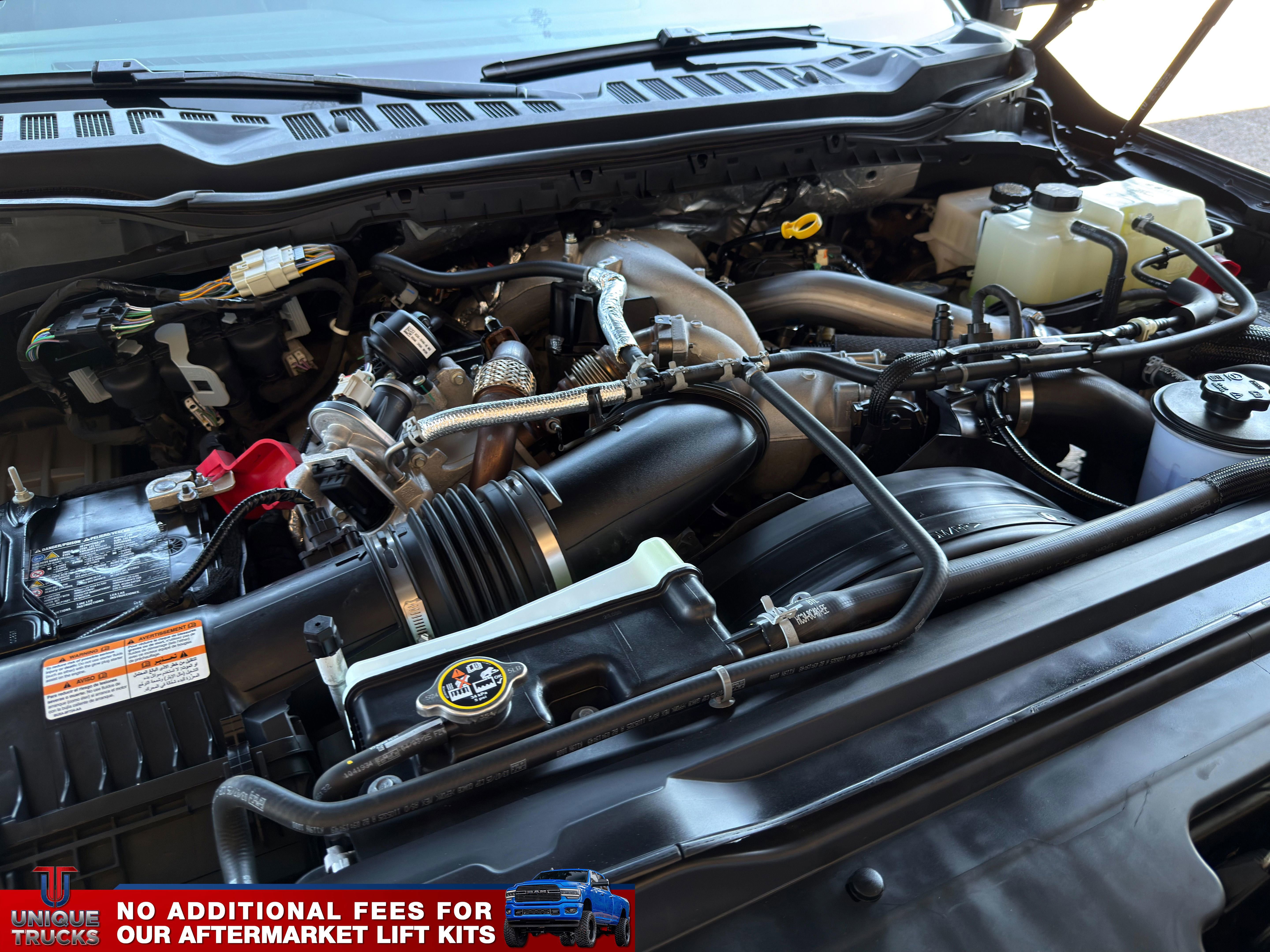 Used 2025 Ford F450 Lariat AWD/4WD image 13