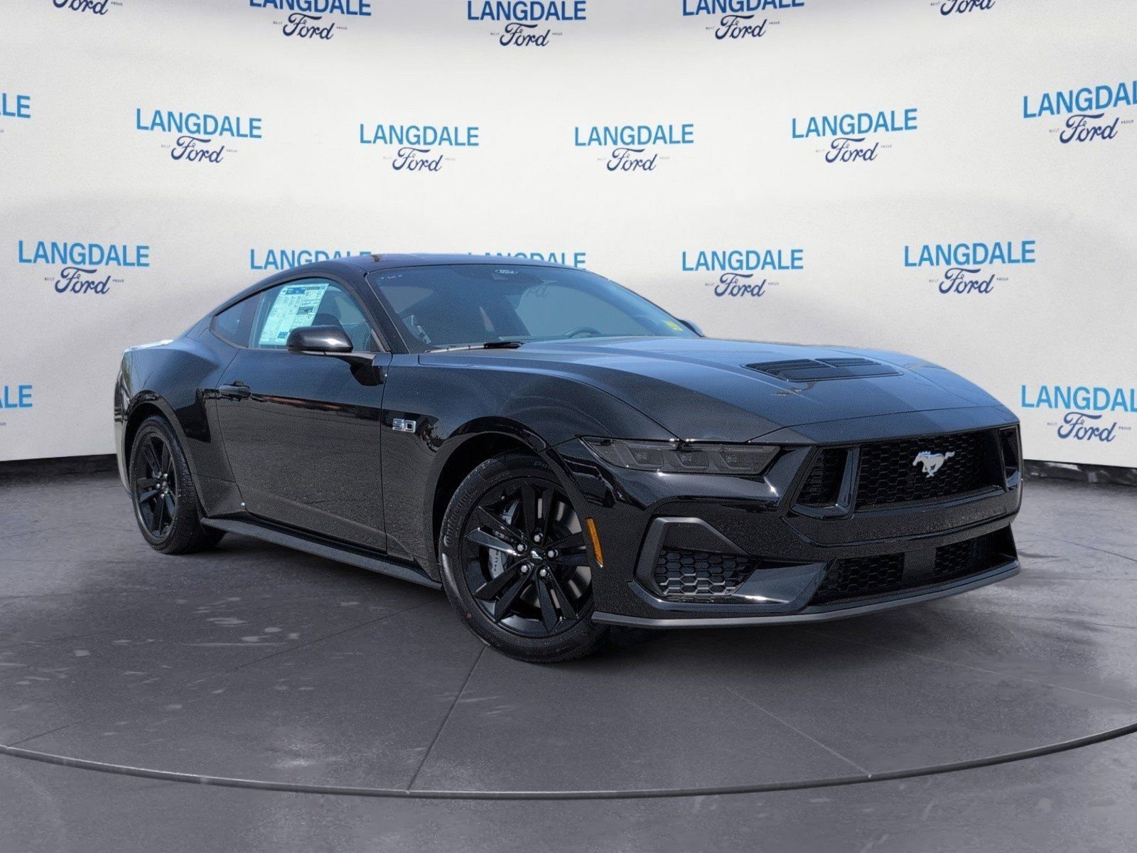 New 2026 Ford Mustang GT RWD video 2