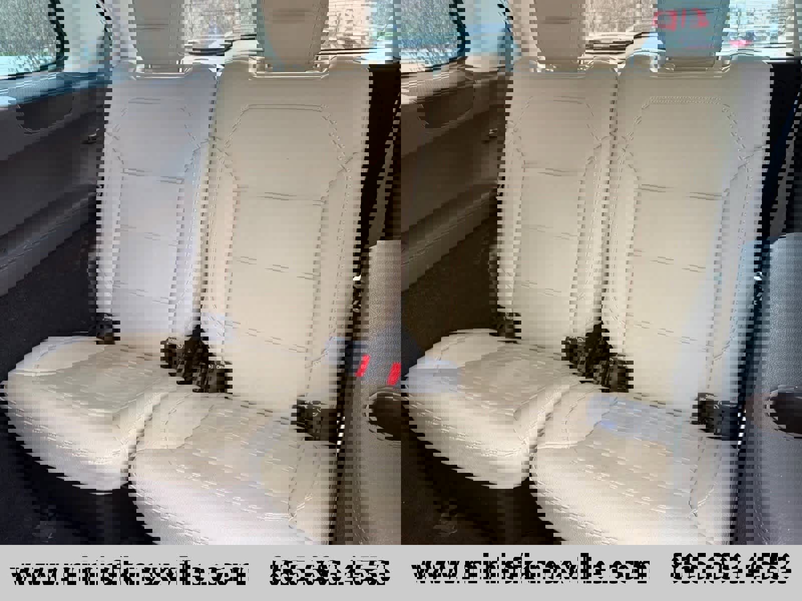 Used 2018 Mercedes-Benz GLS 550 4MATIC image 33