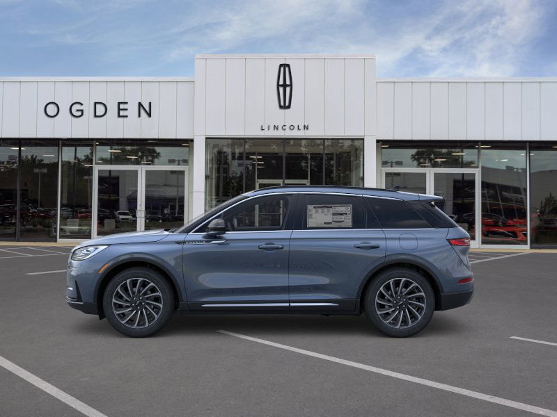 New 2026 Lincoln Corsair Reserve image 3