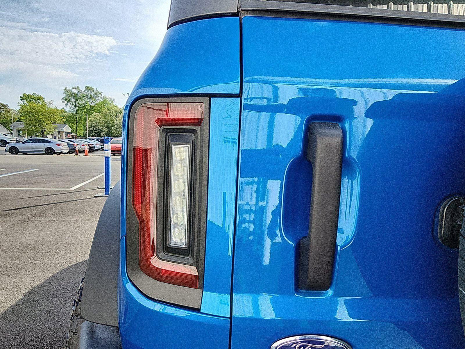 Used 2022 Ford Bronco 2-Door AWD/4WD image 13