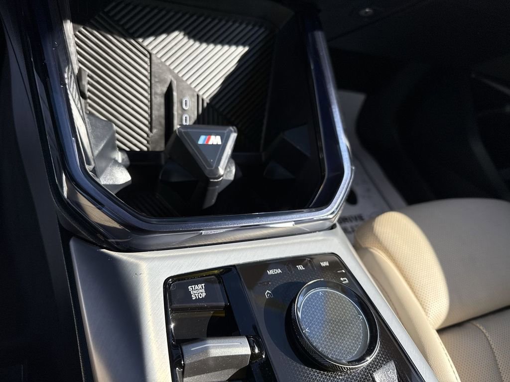 Used 2025 BMW X3 xDrive30i w/ M Sport Package image 19