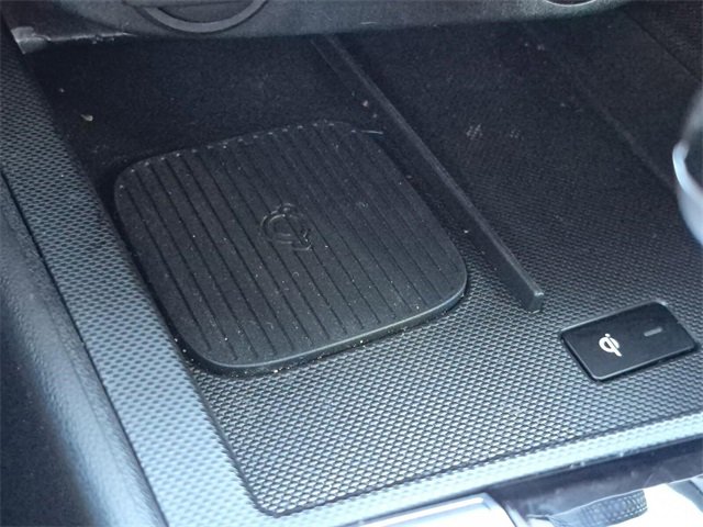 Used 2025 Hyundai Elantra SEL image 37