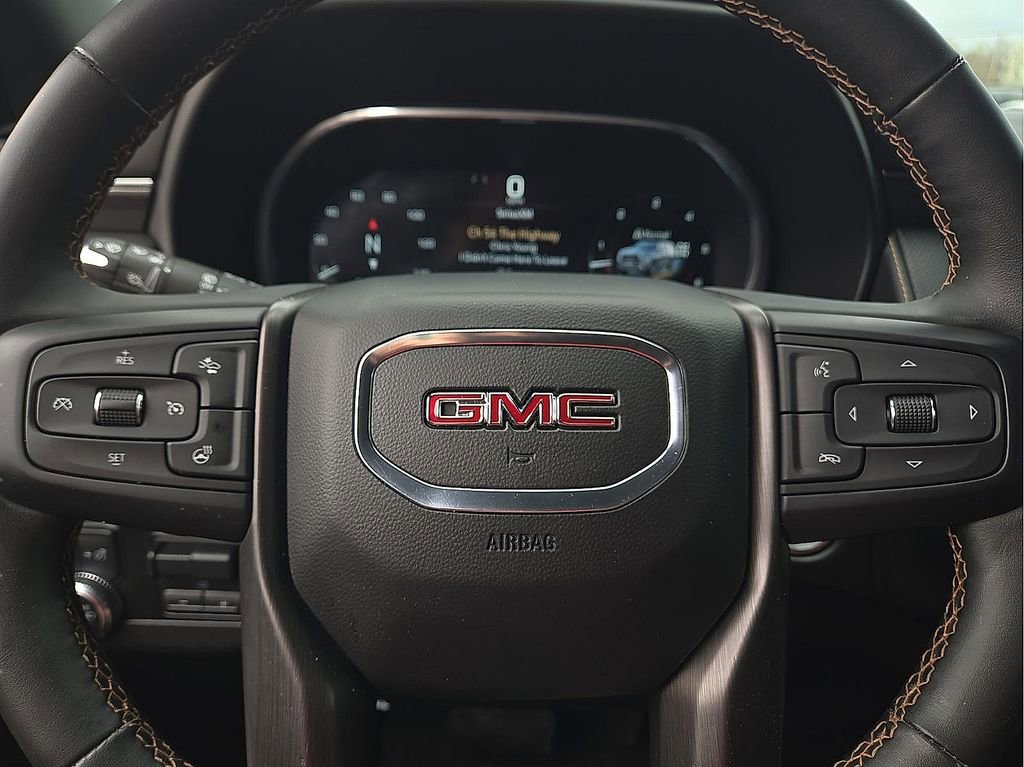 Used 2023 GMC Yukon XL AT4 w/ Technology Package image 19