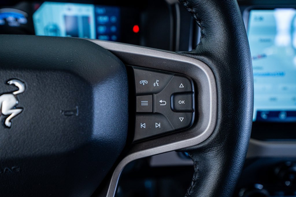 Used 2023 Ford Bronco Wildtrak image 38