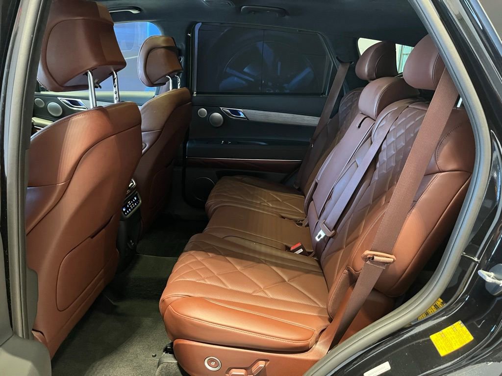 Used 2025 Genesis GV80 3.5T Prestige AWD/4WD image 18