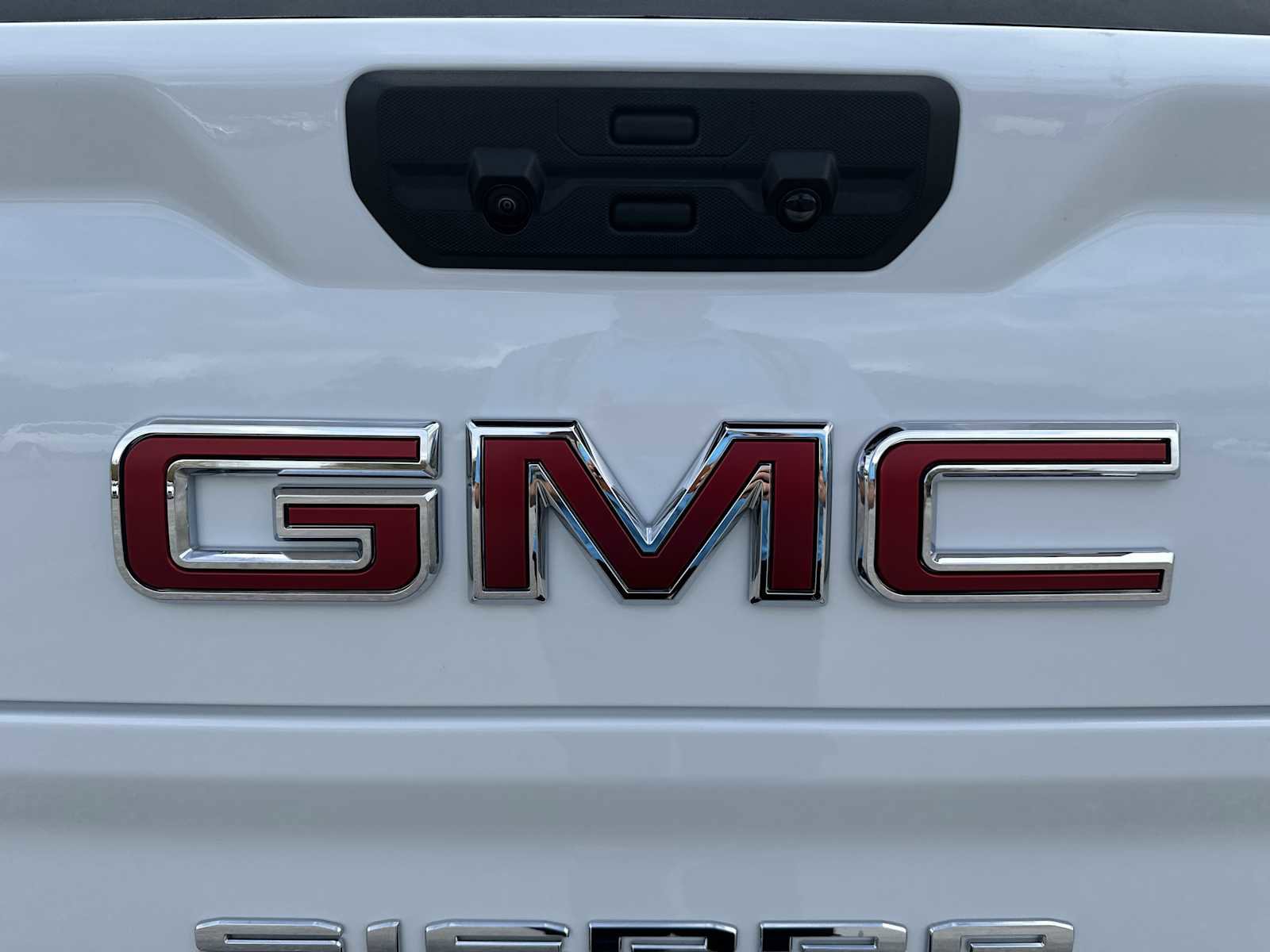 Used 2024 GMC Sierra 1500 SLT w/ SLT Premium Plus Package image 30