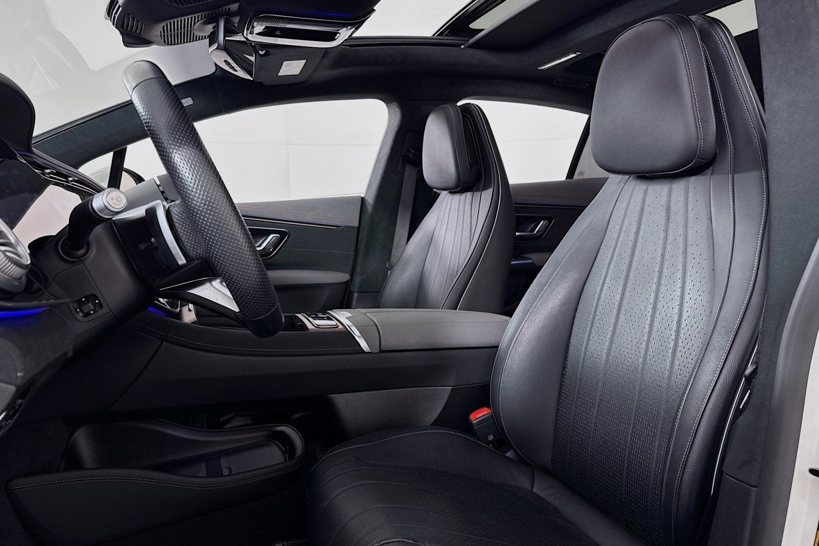 Certified 2023 Mercedes-Benz EQS 580 4MATIC Sedan image 16