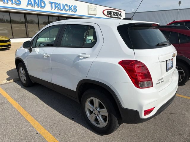 Used 2021 Chevrolet Trax LS AWD/4WD image 6
