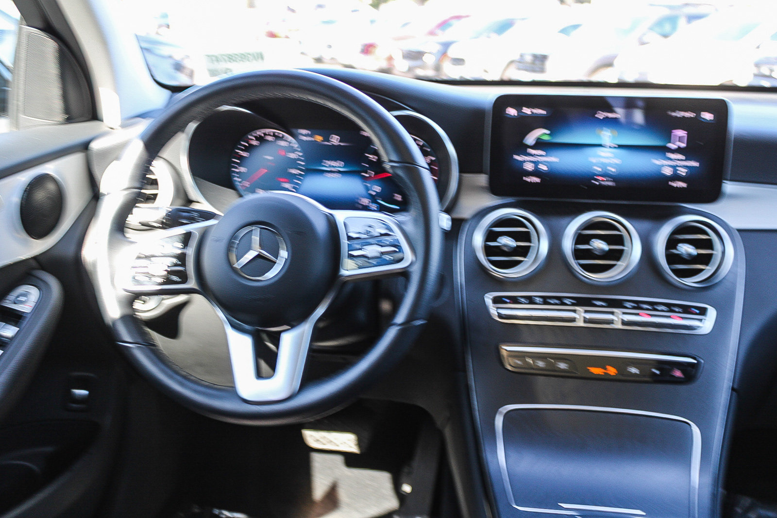 Used 2022 Mercedes-Benz GLC 300 image 15