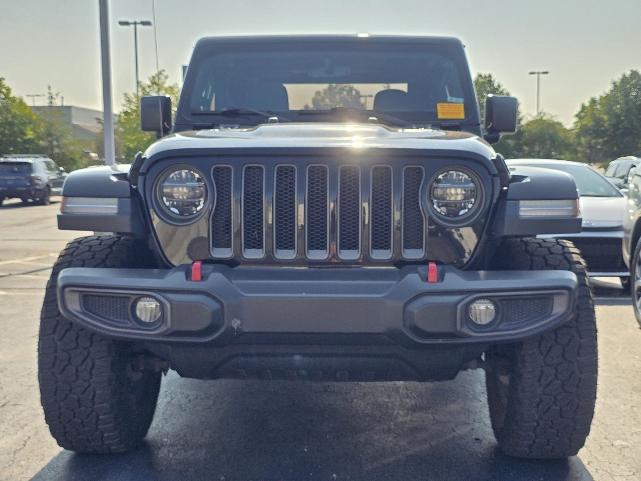 Used 2018 Jeep Wrangler Rubicon AWD/4WD image 2