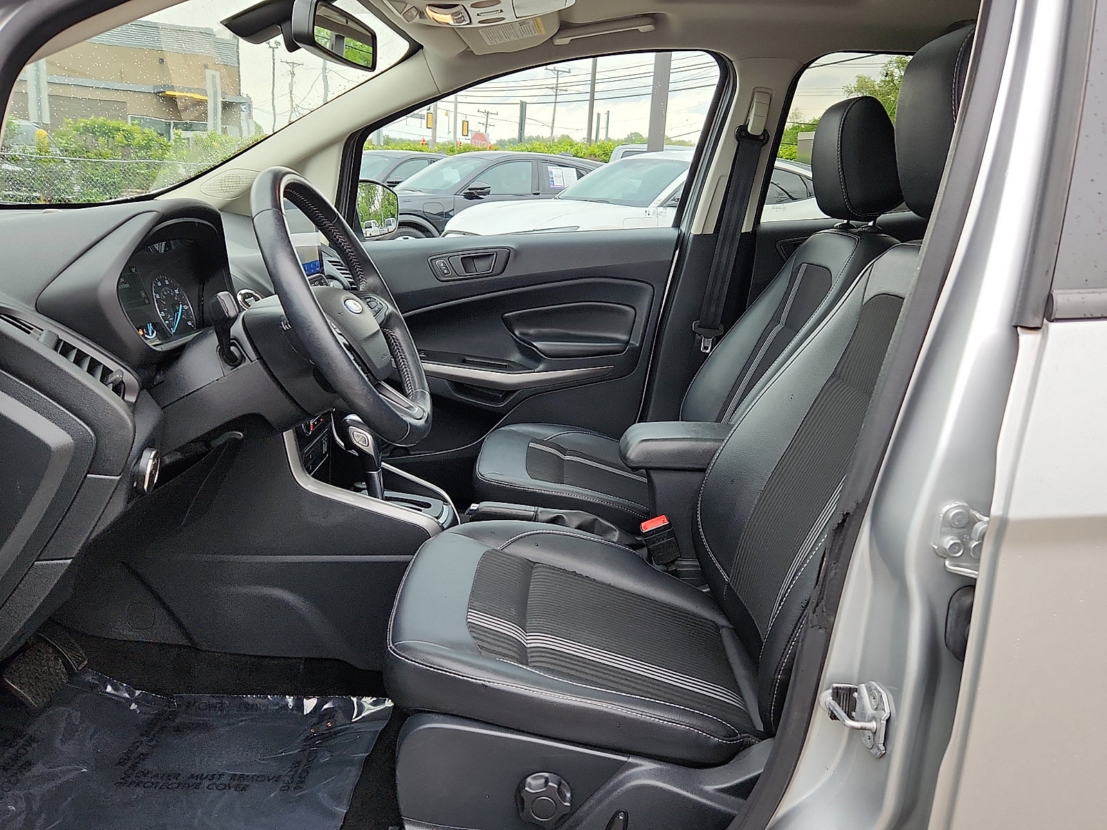 Used 2020 Ford EcoSport SES w/ SES Black Appearance Package AWD/4WD image 13