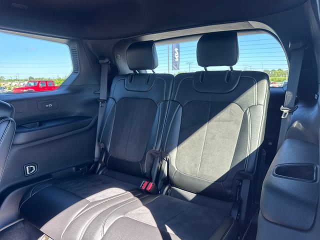 Used 2023 Jeep Grand Cherokee L Laredo AWD/4WD image 14