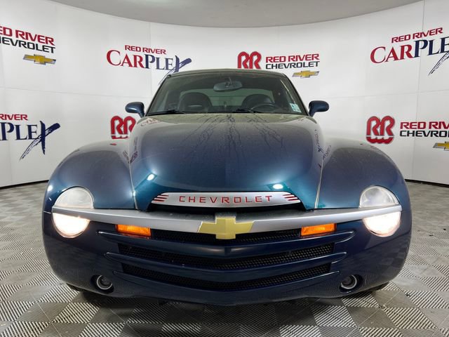 Used 2005 Chevrolet SSR Base w/ Preferred Equipment Group image 2