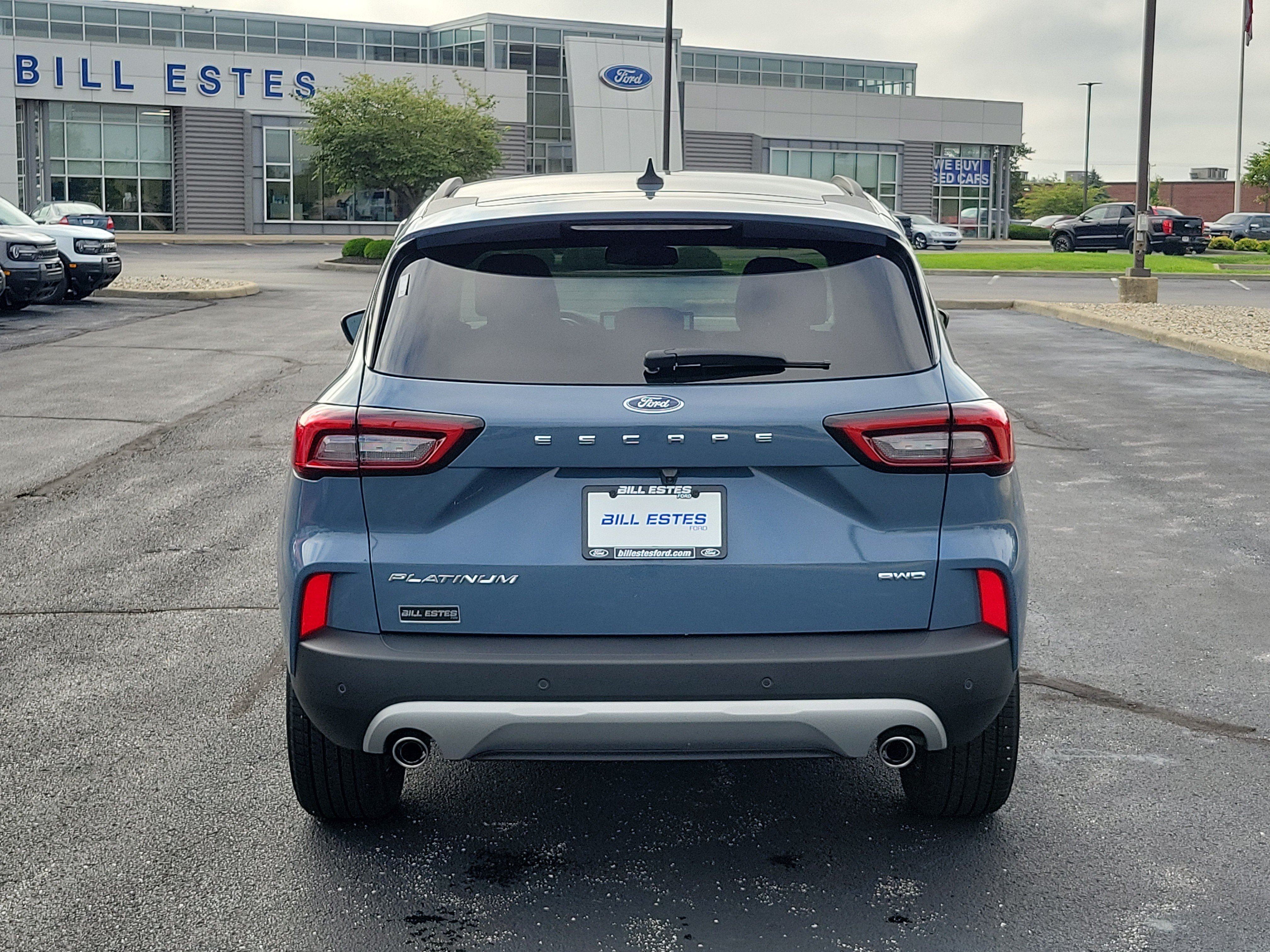 Used 2025 Ford Escape Platinum AWD/4WD image 3
