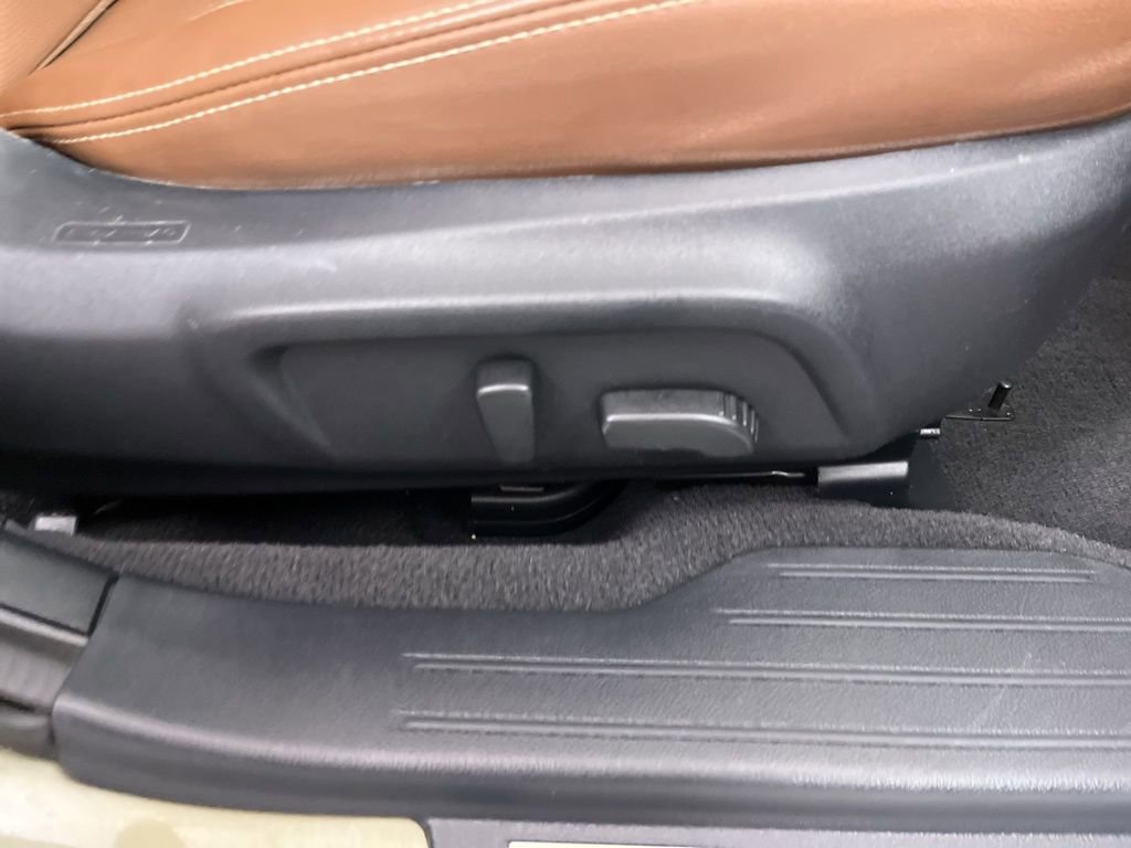 Used 2019 Subaru Outback 2.5i Touring image 8