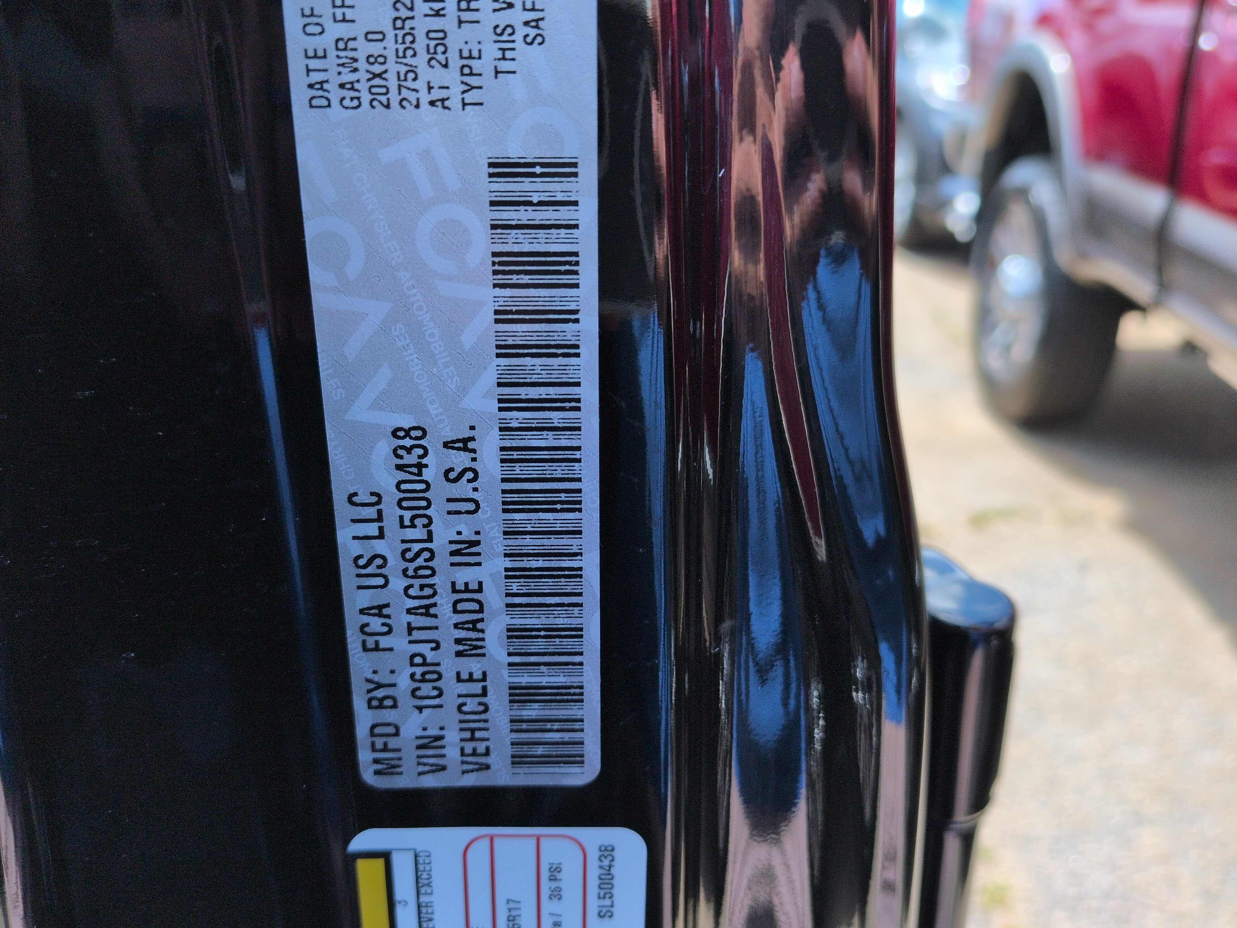 Used 2025 Jeep Gladiator Sport AWD/4WD image 26