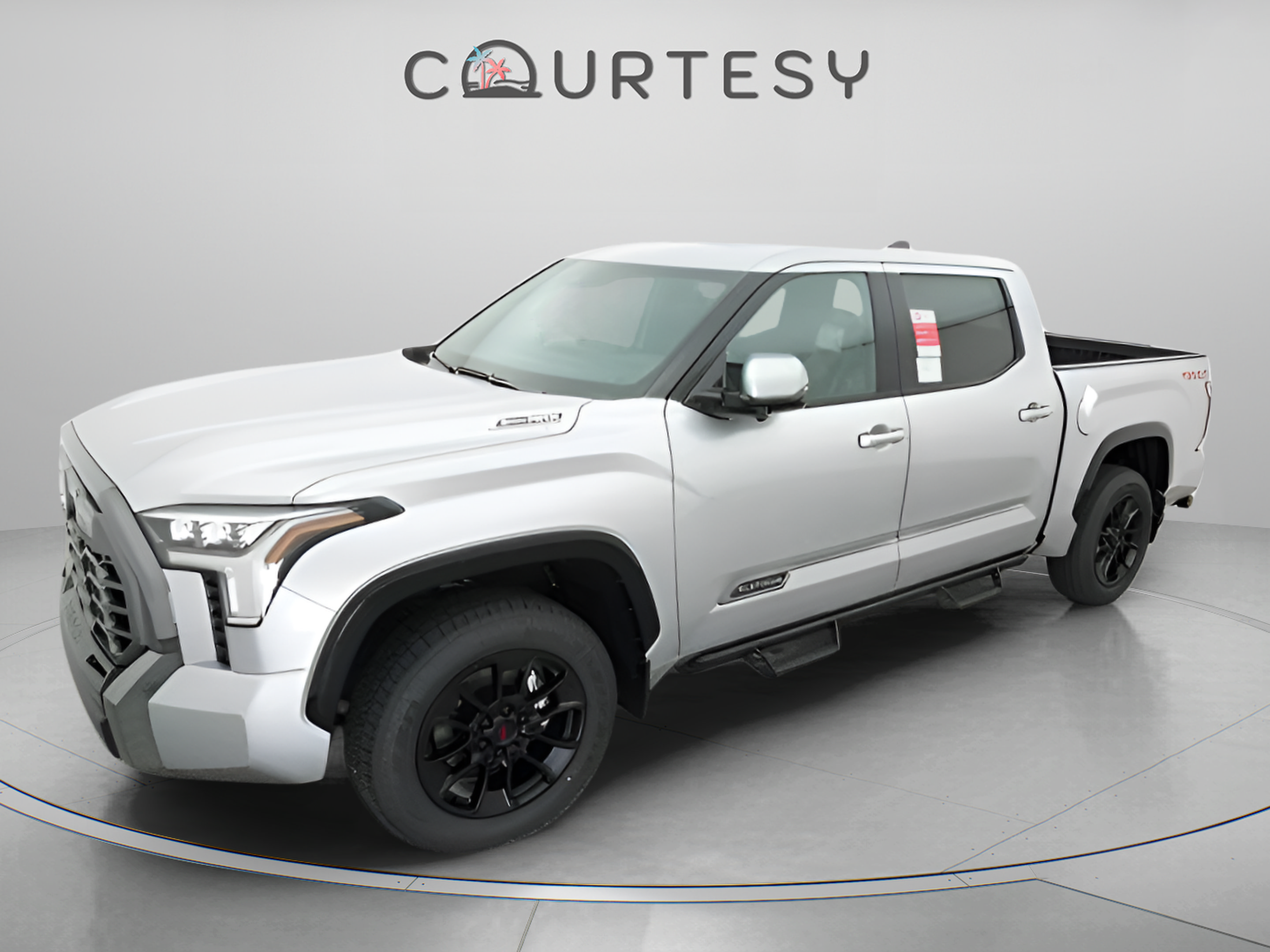 Certified 2025 Toyota Tundra Platinum w/ TRD Off-Road Package AWD/4WD image 4