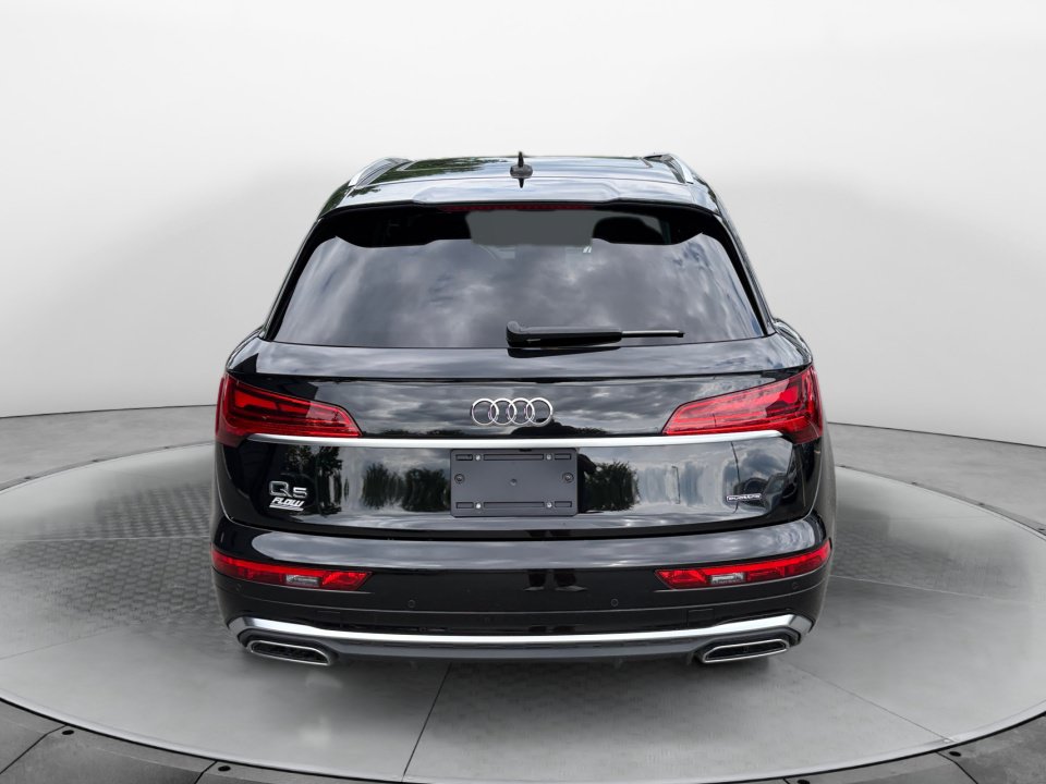 Used 2023 Audi Q5 e Premium Plus w/ Premium Plus Package AWD/4WD image 6