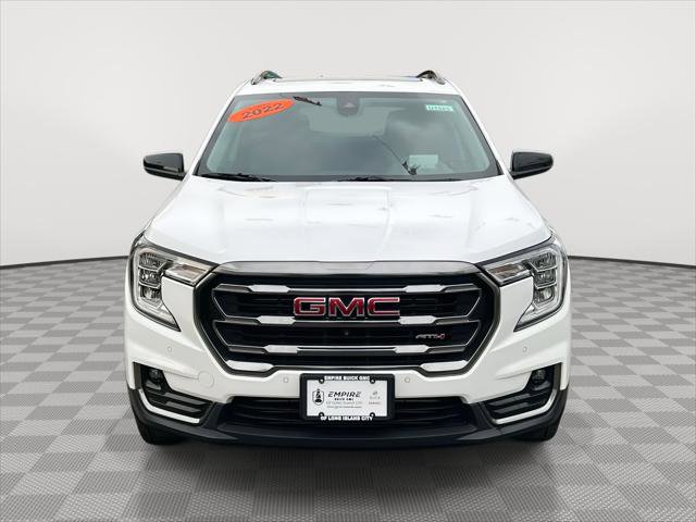 Certified 2022 GMC Terrain AT4 w/ Infotainment Package II image 2