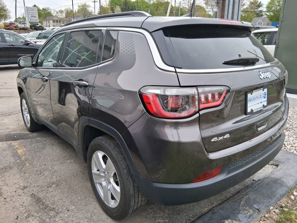 Certified 2022 Jeep Compass Latitude w/ Mopar Graphics Package AWD/4WD image 6